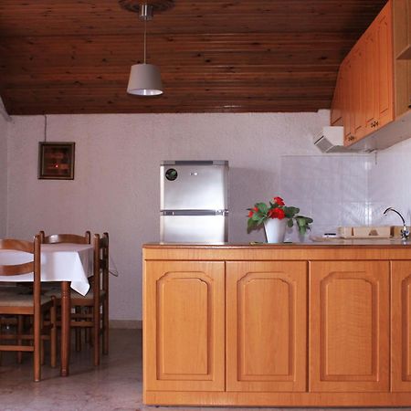 Kehagias Apartments Vrasná 외부 사진