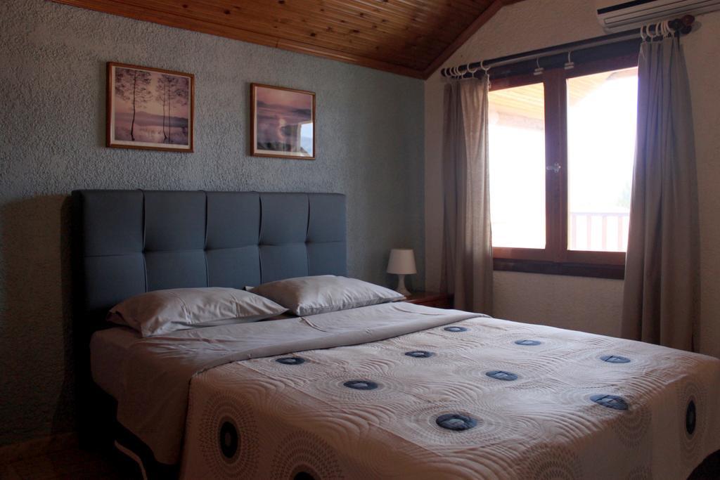 Kehagias Apartments Vrasná 외부 사진